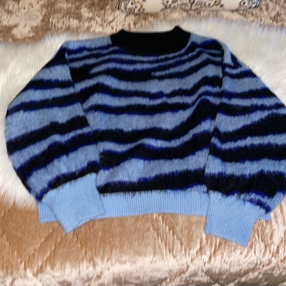 Salma Striped Eyelash Sweater size L - Picture 2 of 4